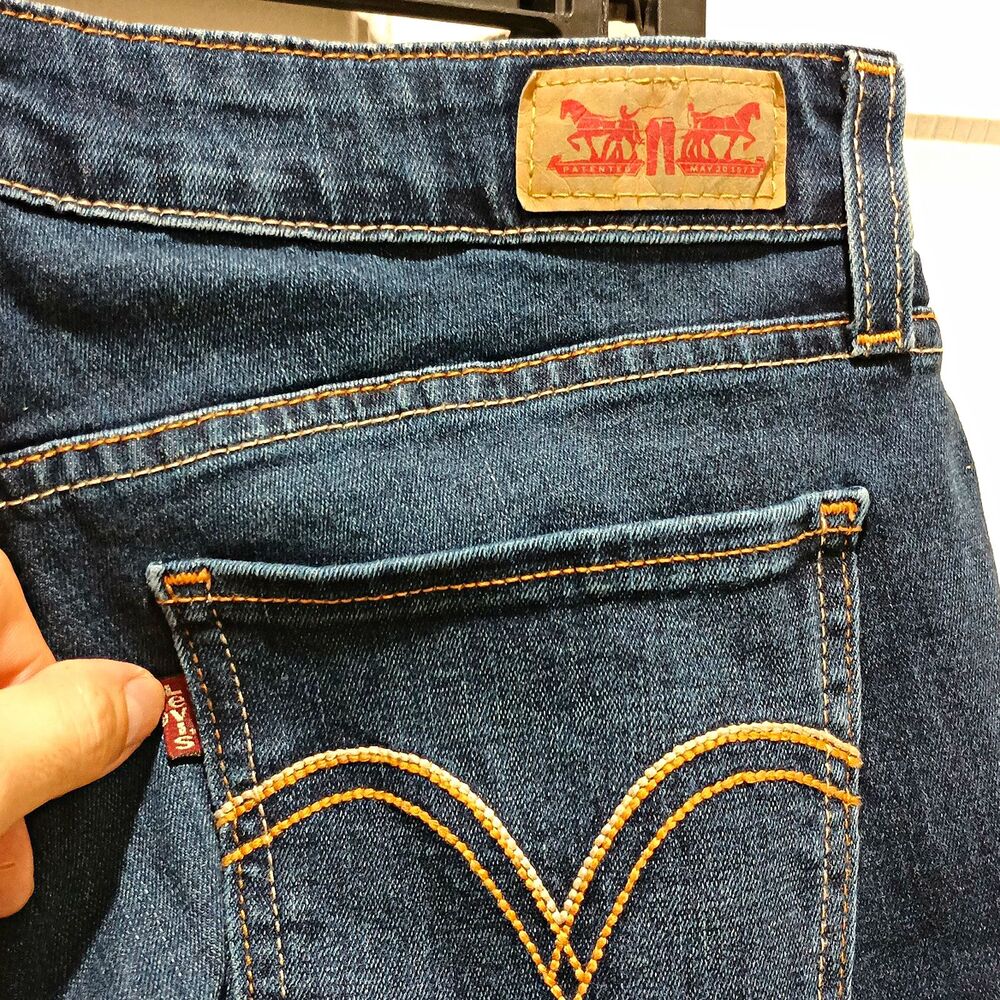 Levi’s Women’s Jegging Jeans Slim Fit Dark Wash Blue Stretch Denim 5-Pocket